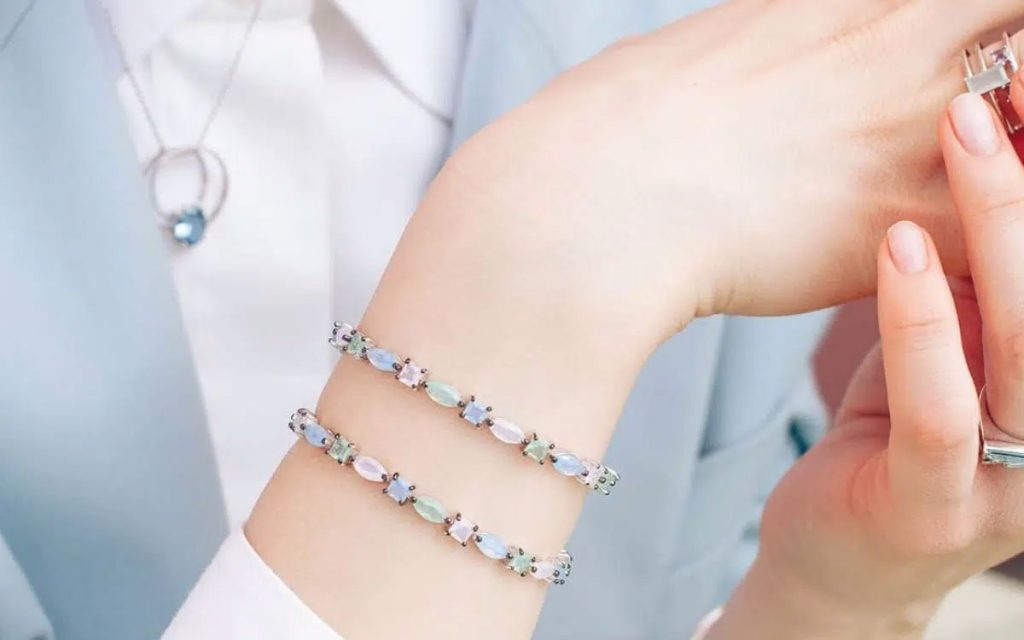 Joyas Basicas Para Tu Fondo De Armario