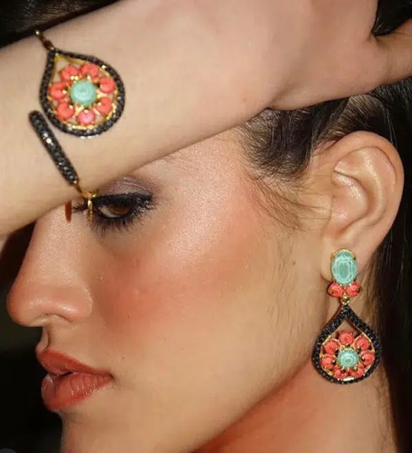 Pendientes Joyas Personalizadas Swarovski Flor Coral Negro Verde